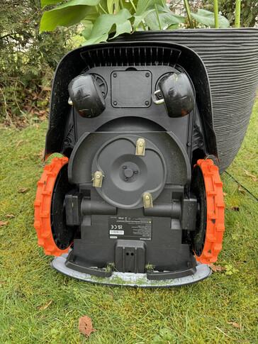 Navimow
i105
Mähroboter Unterseite