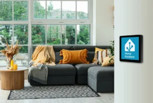 Écran mural Shelly X1i : nouveau panneau tactile avec Home Assistant disponible